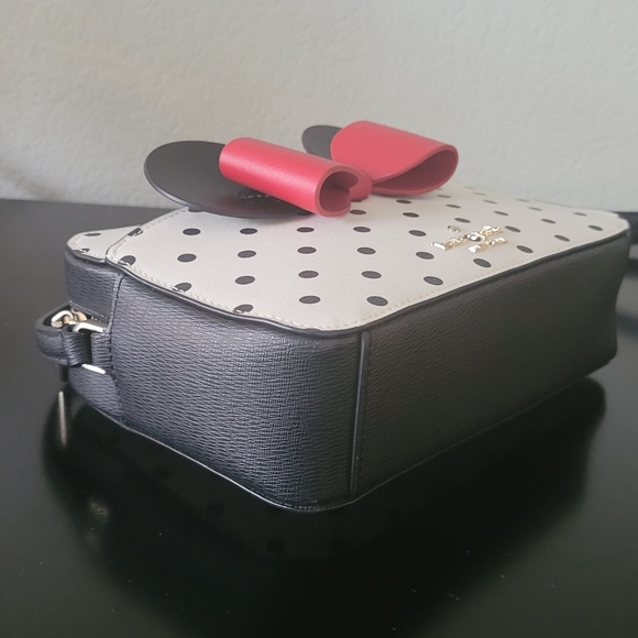 Kate Spade Disney X Minnie Mouse Camera Bag - Picture 7 of 16